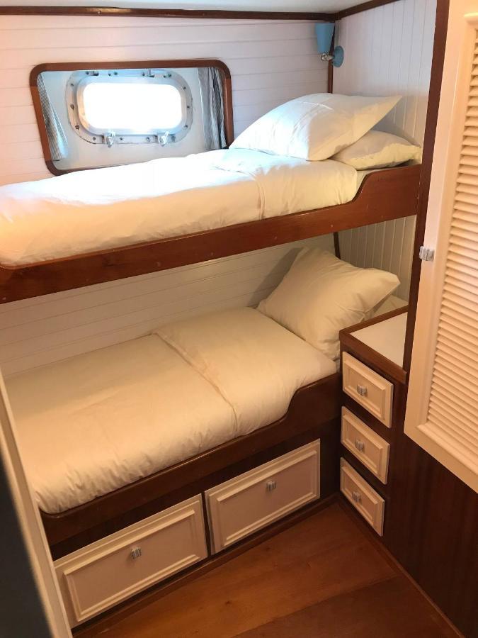 Toro Botel